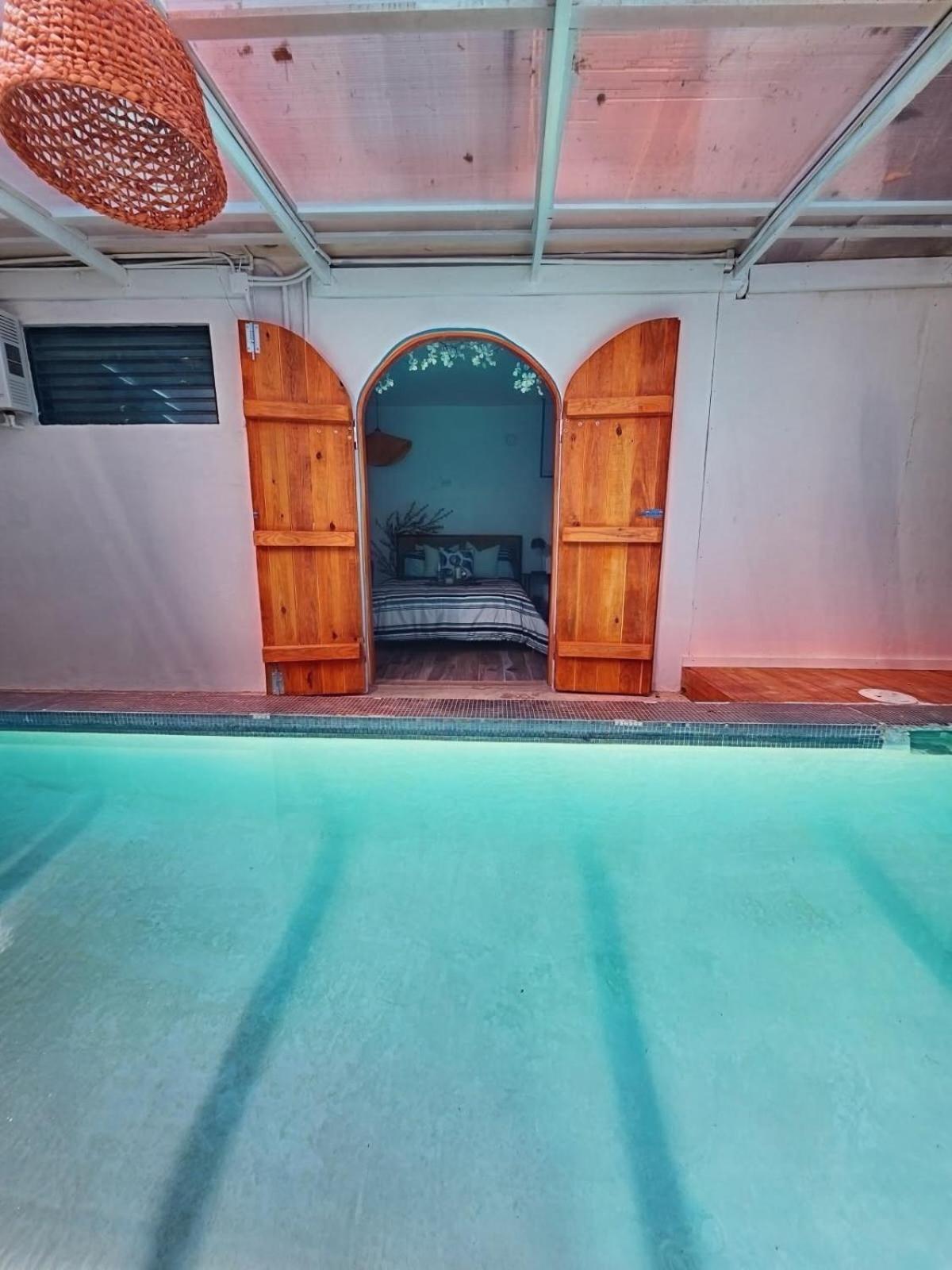 Parguera Beach Club & Hotel Лахас Екстериор снимка
